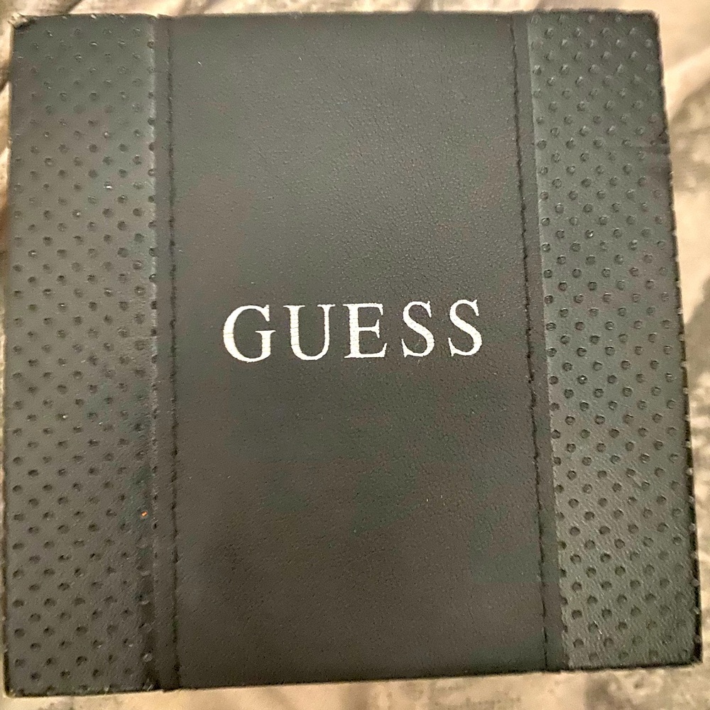 Guess watch